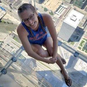 Meet your Posher, Andrea